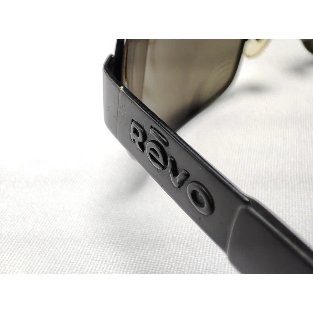 Revo 3066 001